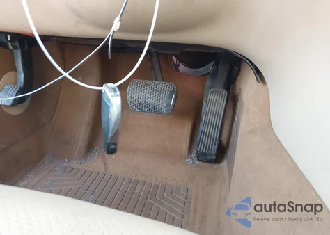 2009 Mercedes-Benz E 350 4Matic from USA, damaged, VIN WDBUF87X39B370571